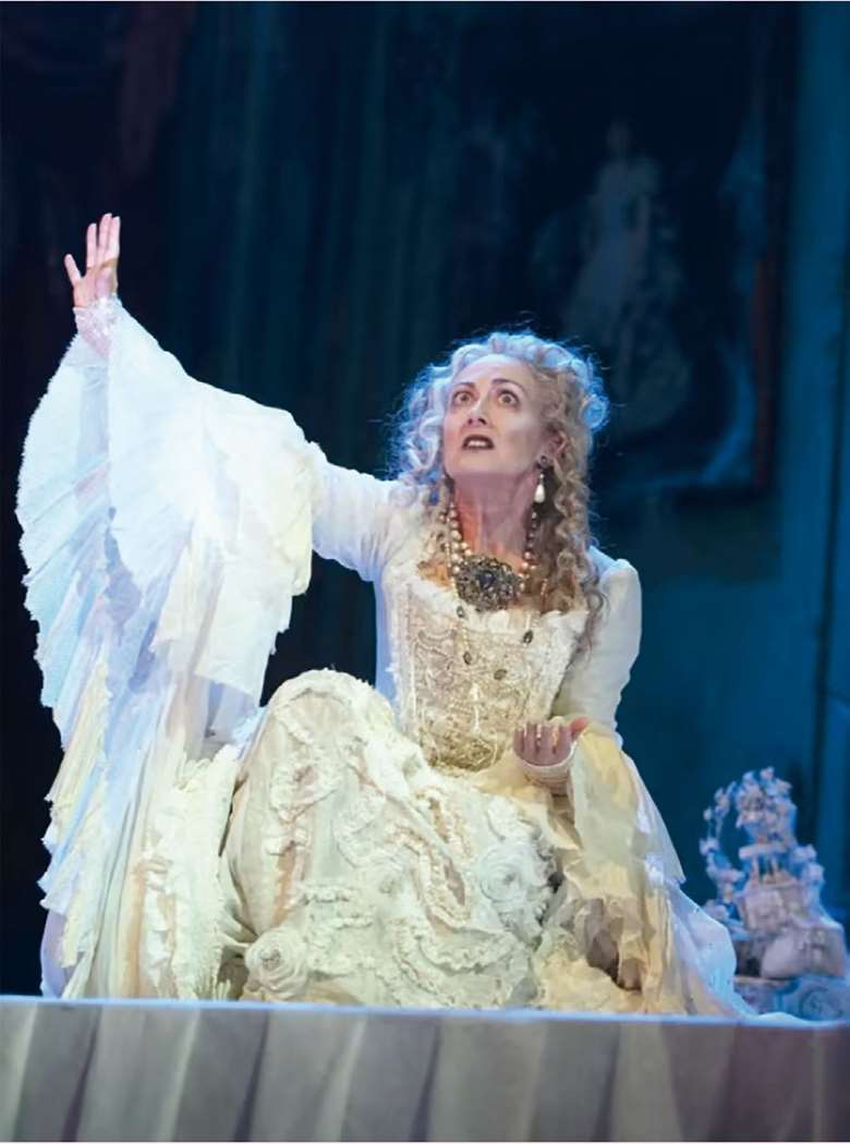  Paula Wilcox as Miss Havisham at Vaudeville Theatre (2013)