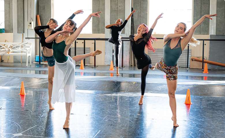  Hannah Kremer (left) is New Adventures’ Emerging Artist Apprentice for 2022. She joins the Aurora and the sleepwalkers for a rehearsal of Sleeping Beauty