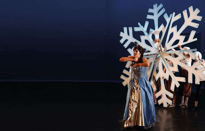 Elsa performs the hit song ‘Let It Go’ in the Brooklyn Children’s Theatre production of Frozen